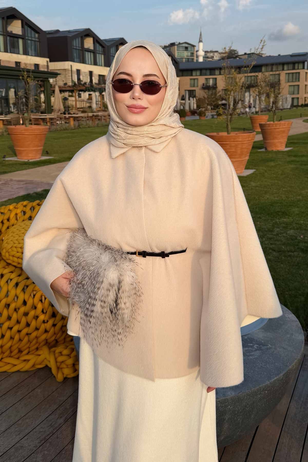 Esra'nın Kombinini Keşfet