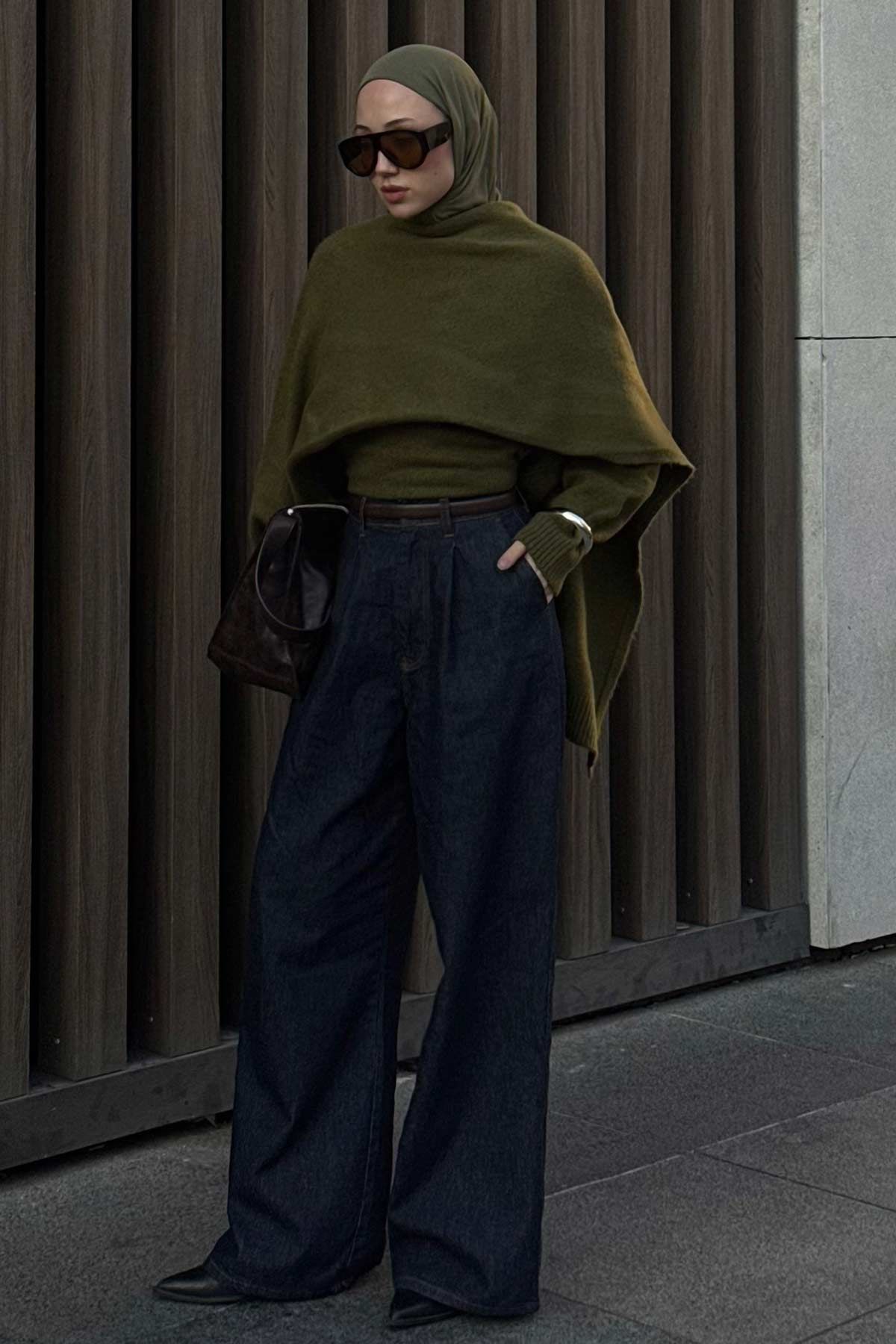 Beyza'nın Kombinini Keşfet