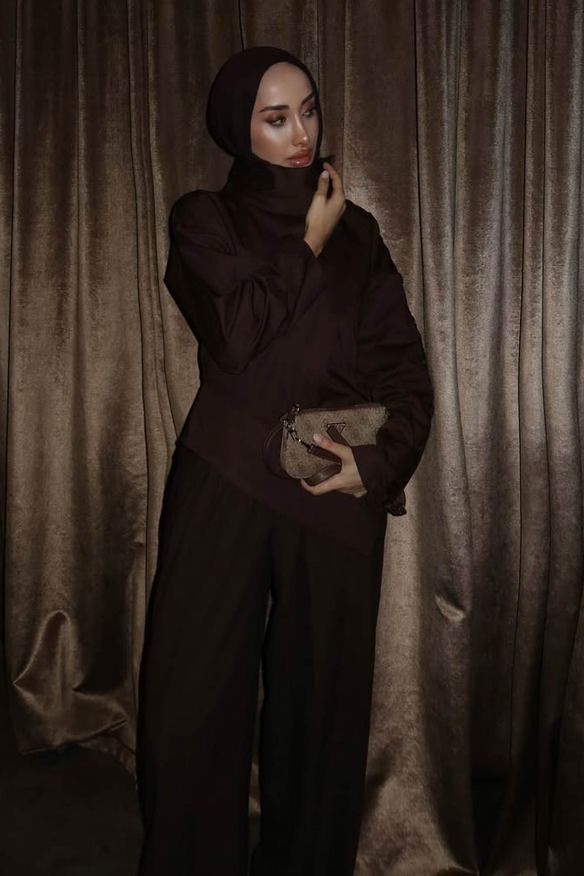 Elifnur'un Kombinini Keşfet