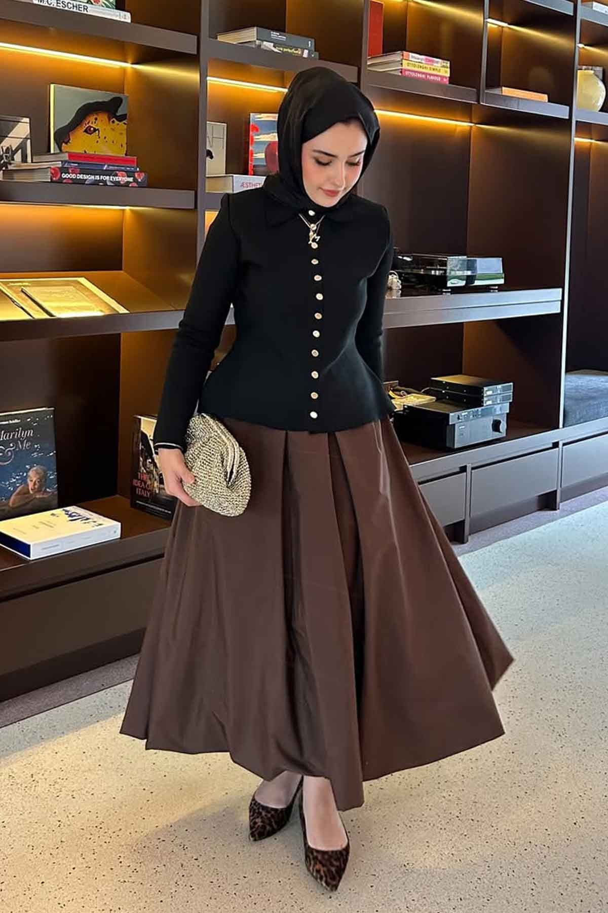 Merve'nin Kombinini Keşfet