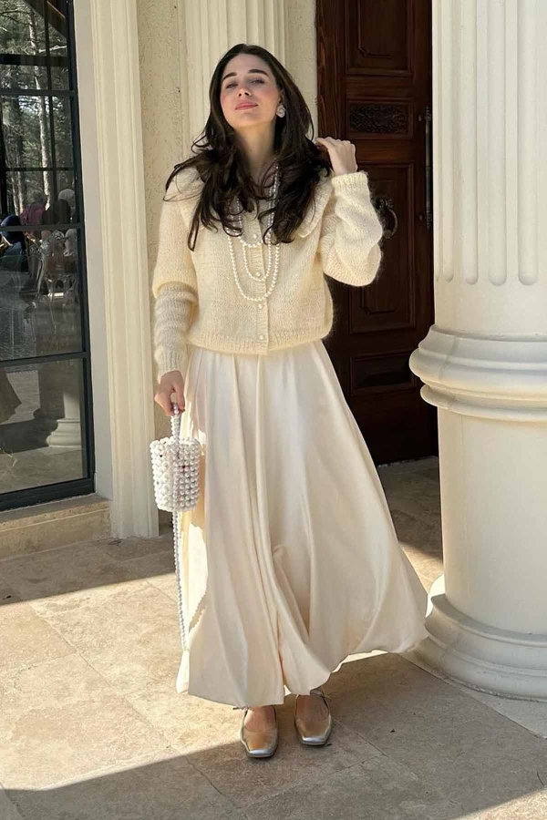 Ksenia'nın Kombinini Keşfet1 - Thumbnail