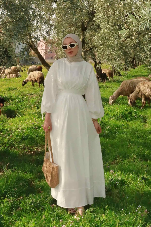 Dilek'in Kombinini Keşfet - Thumbnail