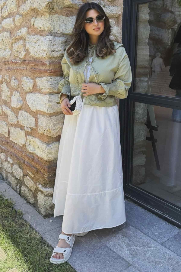 İrem'in Kombinini Keşfet - Thumbnail