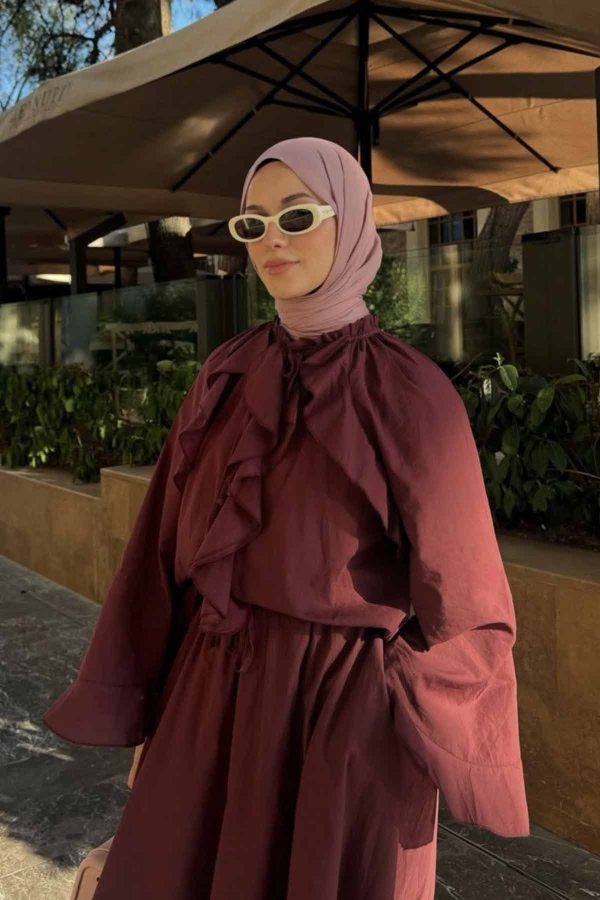 Ayşenur'un Kombinini Keşfet - Thumbnail