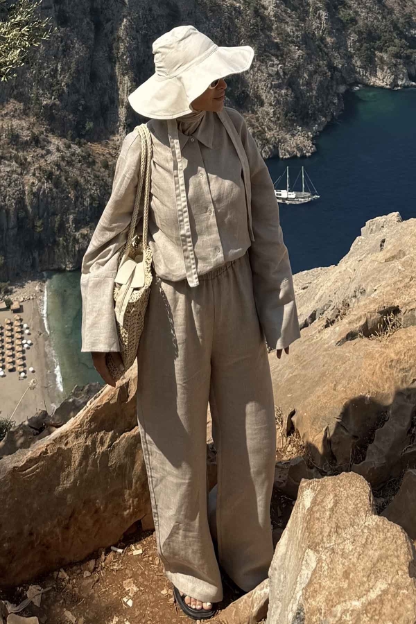 Rumeysa'nın Kombinini Keşfet - Thumbnail