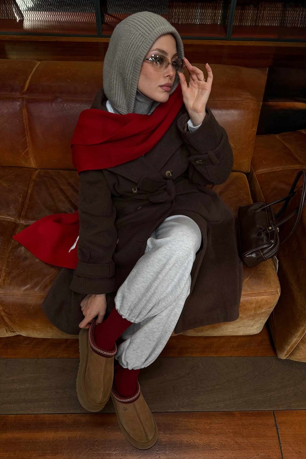 İrem'in Kombinini Keşfet - Thumbnail