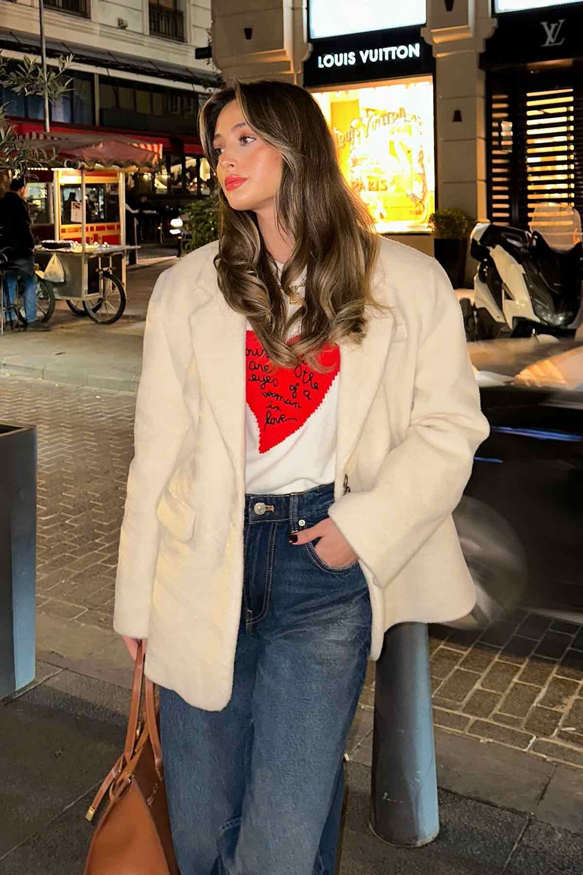 Sümeyye'nin Kombinini Keşfet (1)