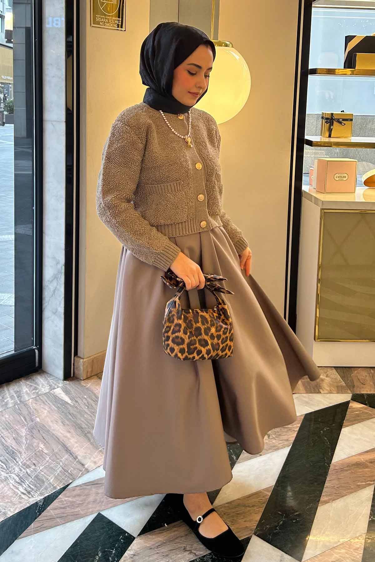 Merve'nin Kombinini Keşfet (1)