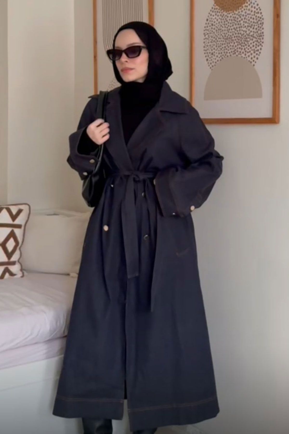 Sümeyye'nin Kombinini Keşfet