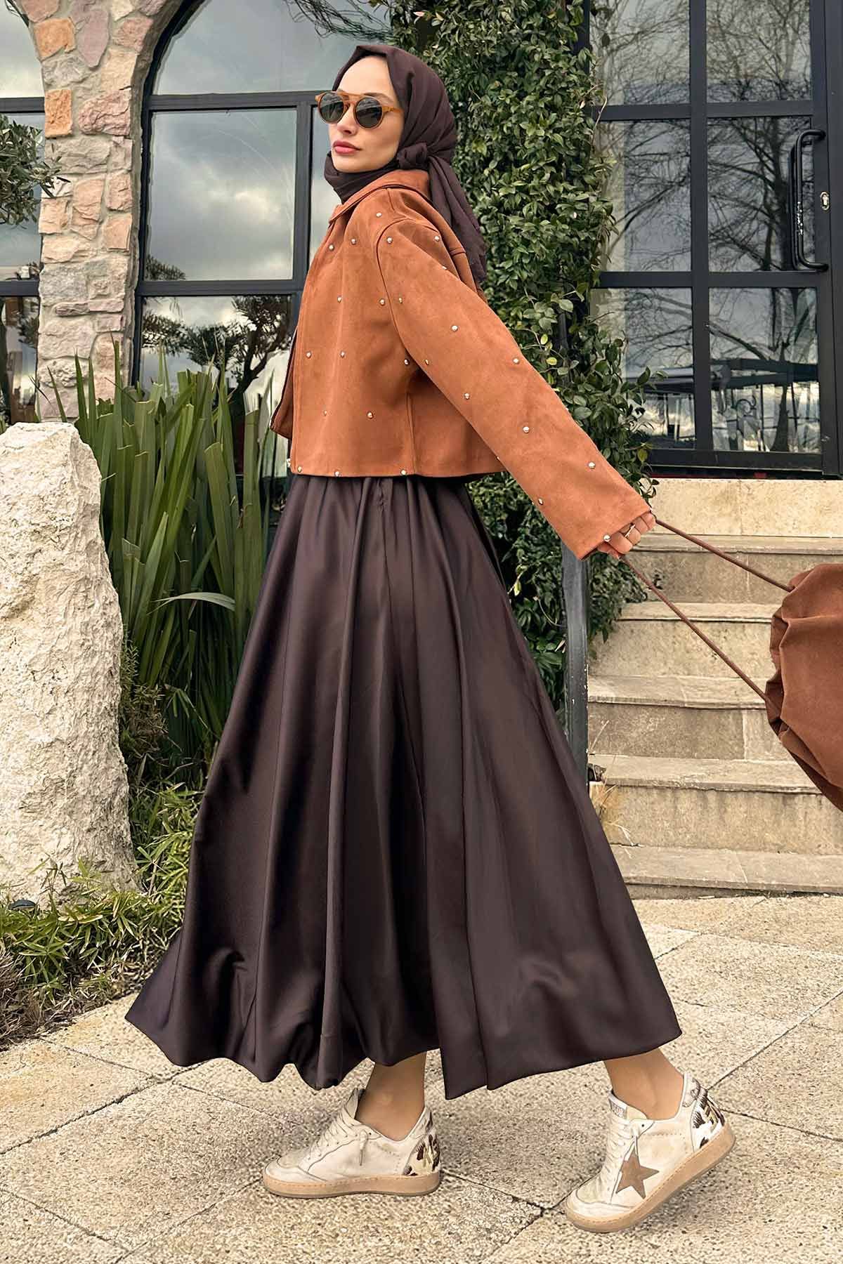 Sümeyye'nin Kombinini Keşfet