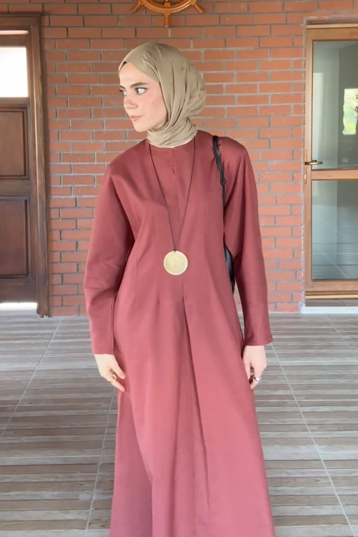 Yasemin'in Kombinini Keşfet-1