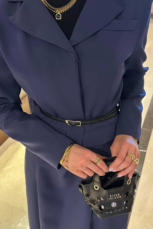 Betül'ün Kombinini Keşfet - Thumbnail