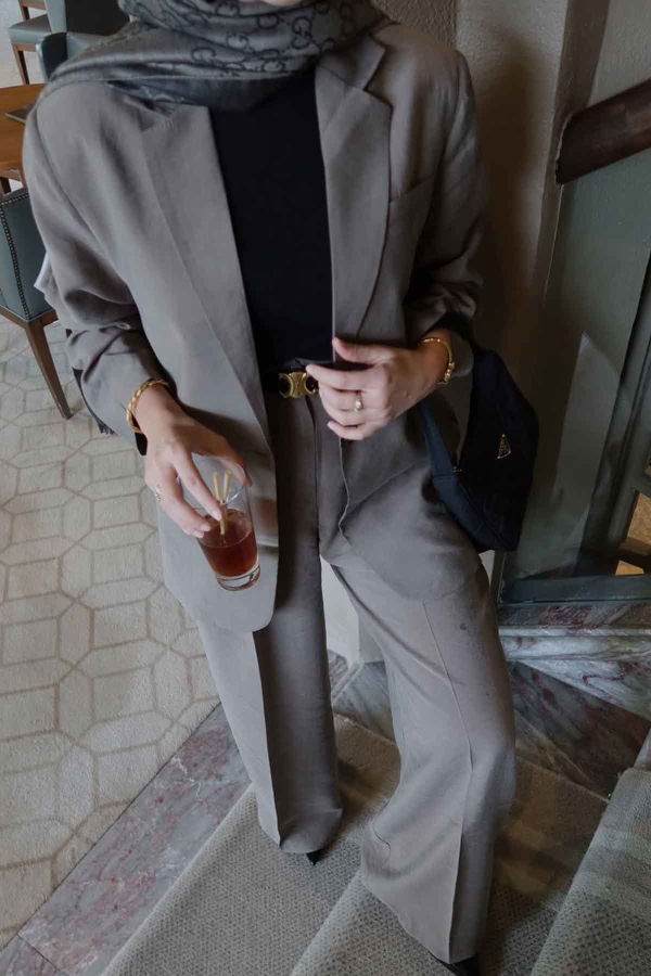 Feyza'nın Kombinini Keşfet - Thumbnail