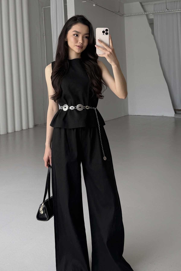 Tolkyn'in Kombinini Keşfet - Thumbnail