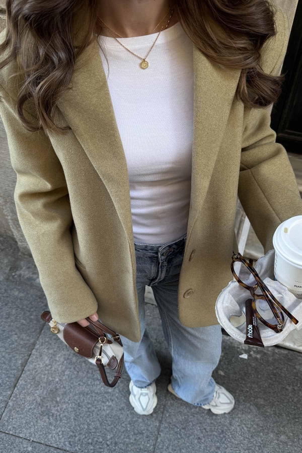 Büşra'nın Kombinini Keşfet - Thumbnail