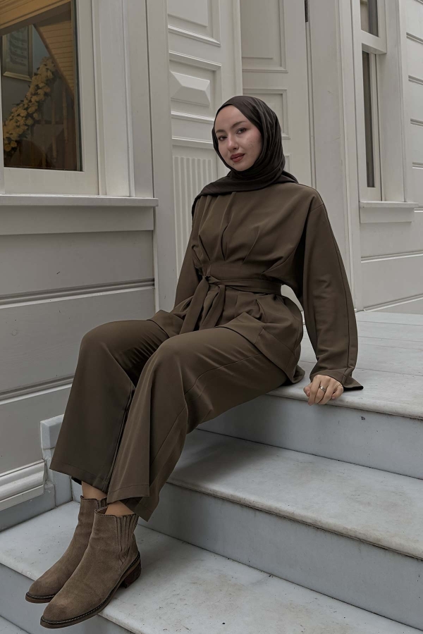 Azra'nın Kombinini Keşfet - Thumbnail