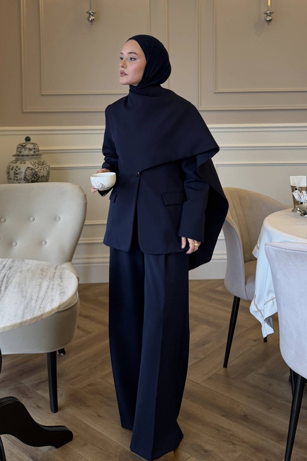 Özge'nin Kombinini Keşfet - Thumbnail