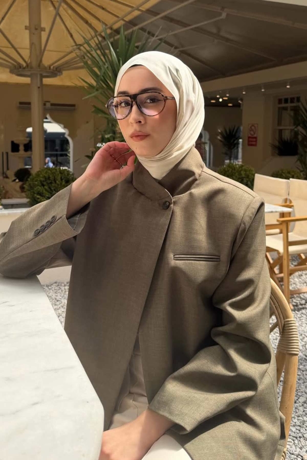 Zeynep'in Kombinini Keşfet - Thumbnail