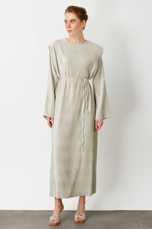 Beli elastik pantolon