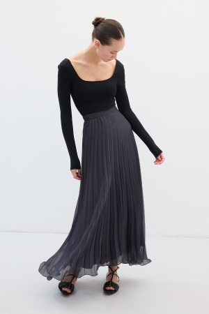 Beli elastik pantolon