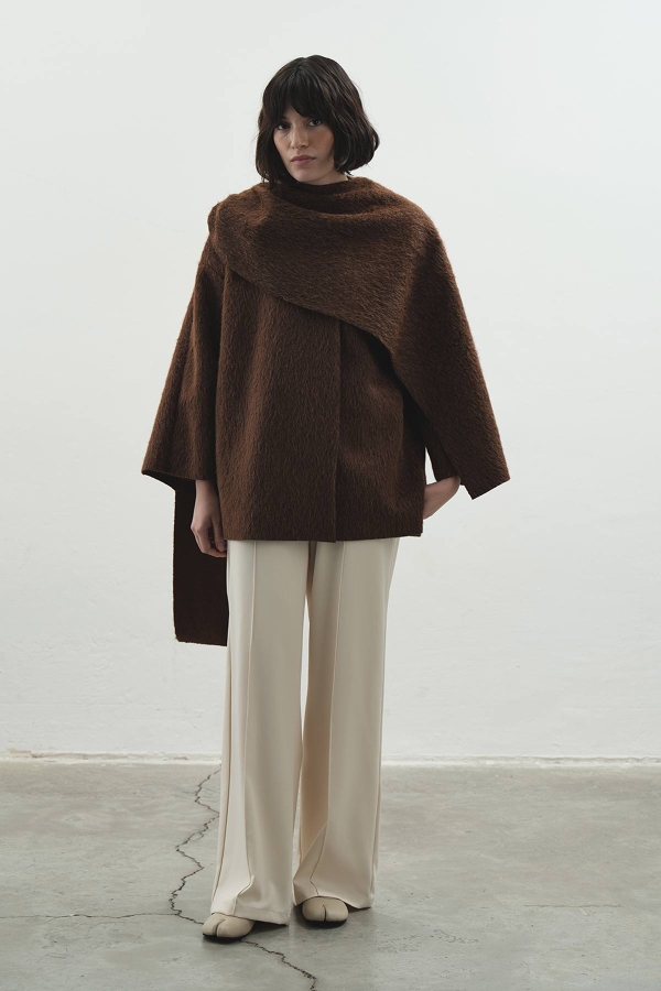 Hooopstore - Asimetrik Kesim Pelerin Yaka Kahve Kaban