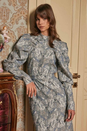 Beli elastik pantolon