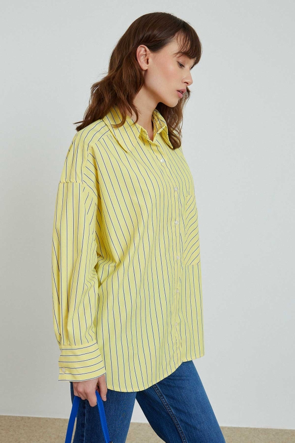 Çizgili Oversize Sarı Gömlek · 3
