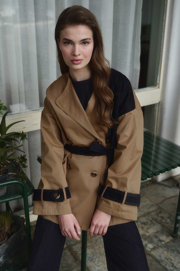 Hooopstore - Denim Detaylı Kruvaze Camel Trençkot