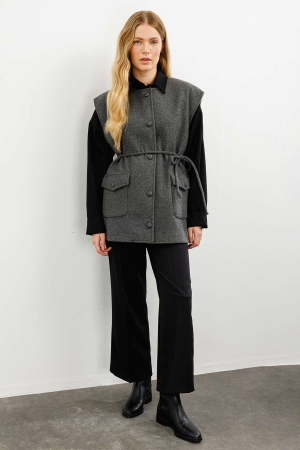 Beli elastik pantolon