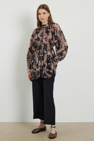 Beli elastik pantolon