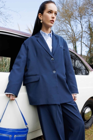 Beli elastik pantolon