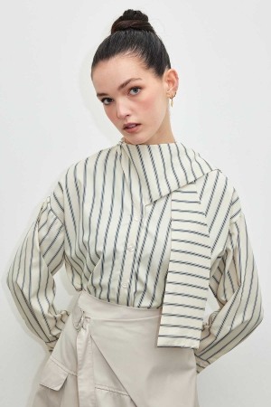 Beli elastik pantolon