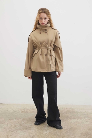 Geniş Yaka Camel Trençkot (1)