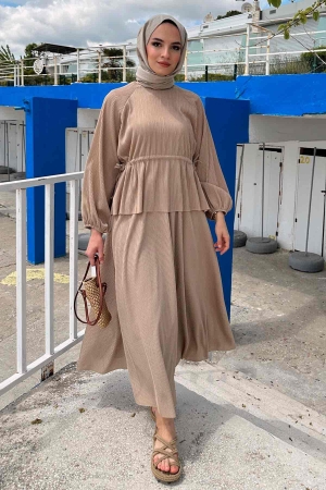 Malibu Fırfır Bej Takım