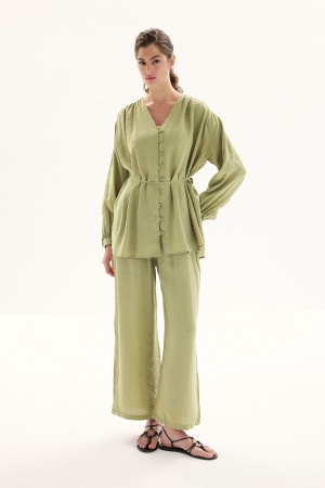 Beli elastik pantolon