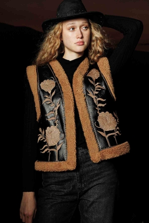 Beli elastik pantolon