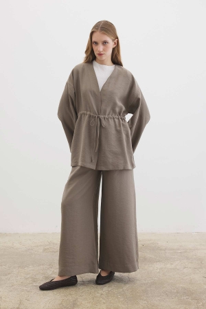 Önden Bağlama Detaylı Vizon Kimono Pantolon Takım (1)
