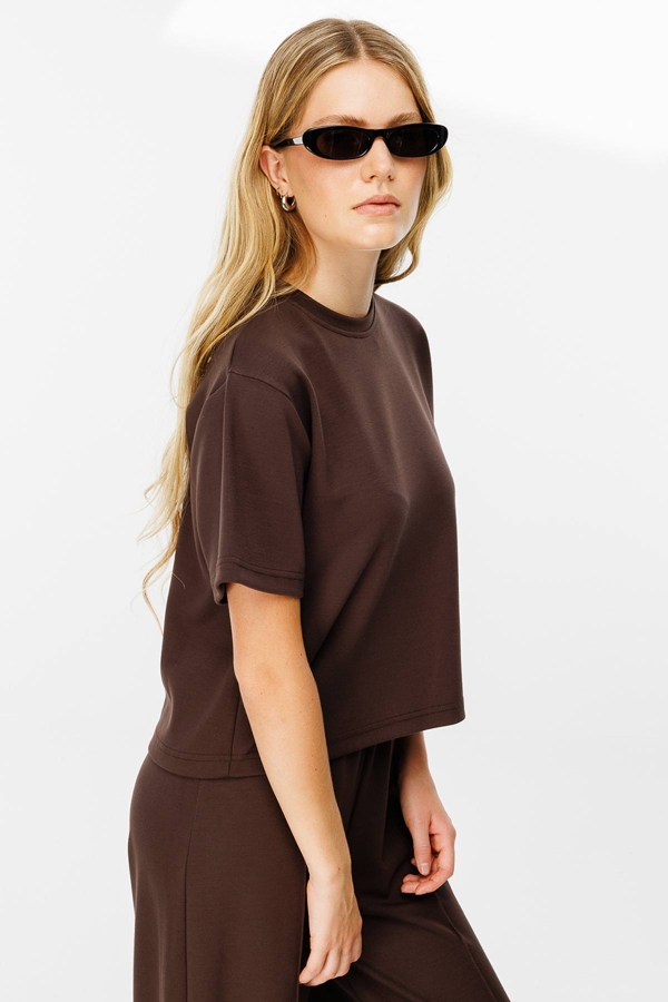 Pamuklu Basic Kahve Tshirt · 5