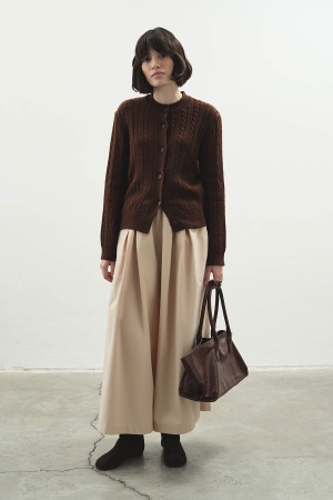 Beli elastik pantolon