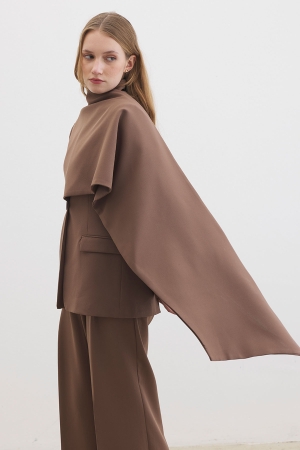 Pelerin Detaylı Vizon Blazer Ceket (1)