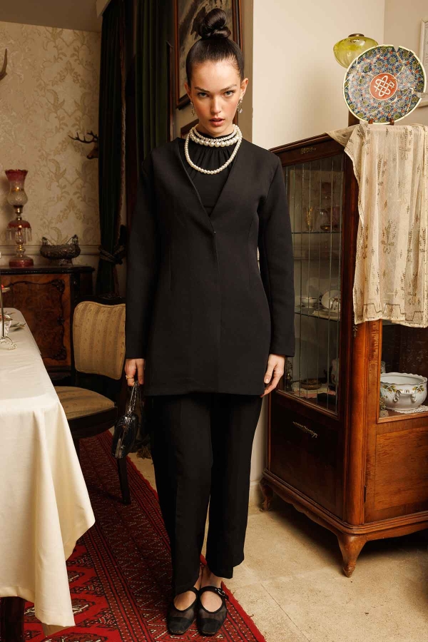 Pilise Aksesuarlı Blazer Siyah Ceket · 3