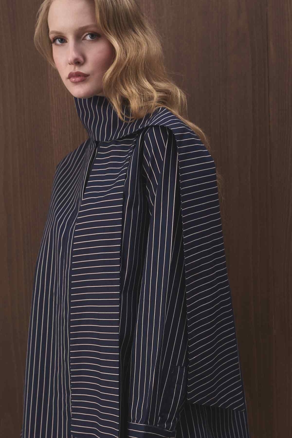 Premium Çıkarılabilir Bağlama Detaylı Çizgili Poplin Lacivert Gömlek · 7