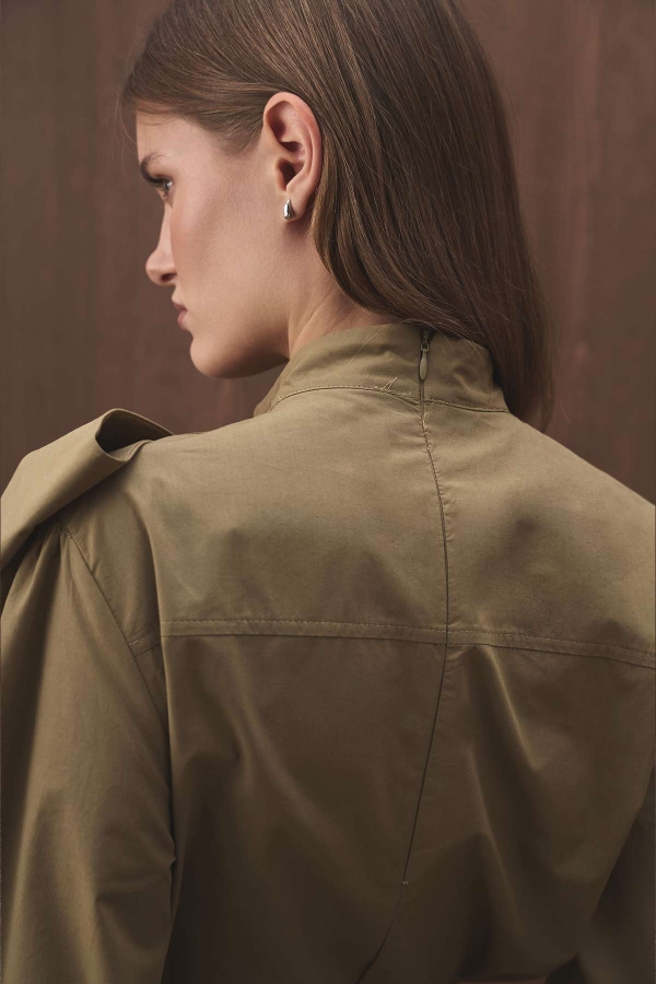 Premium Fiyonk Detaylı Poplin Haki Gömlek · 7