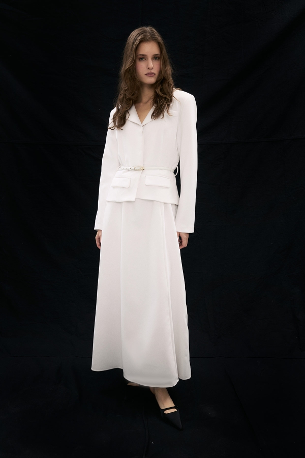 Hooopstore - Premium Gold Kemer Detaylı Beyaz Ceket Elbise