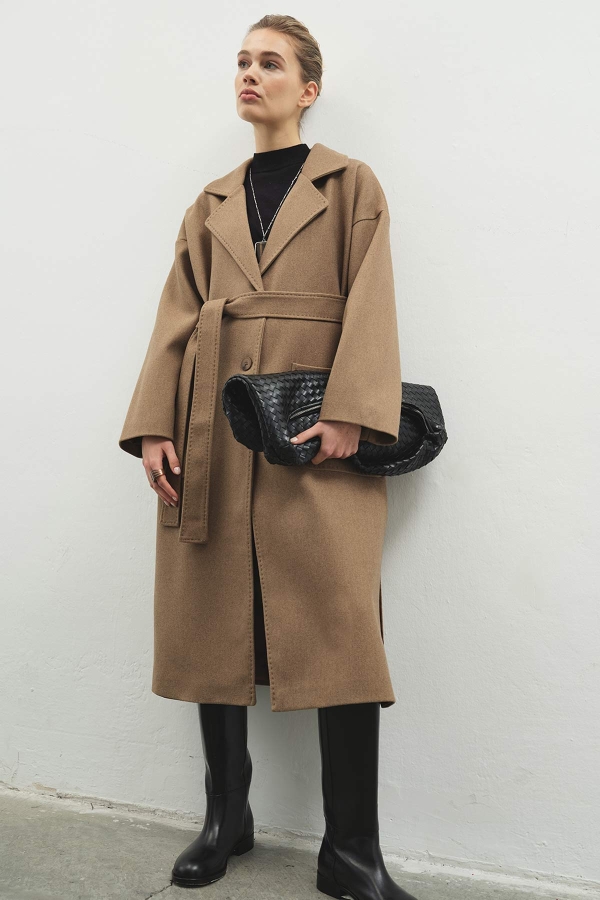 Hooopstore - Punto Dikişli Sütlü Kahve Kaban