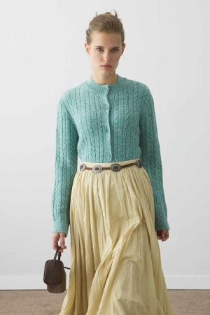 Beli elastik pantolon